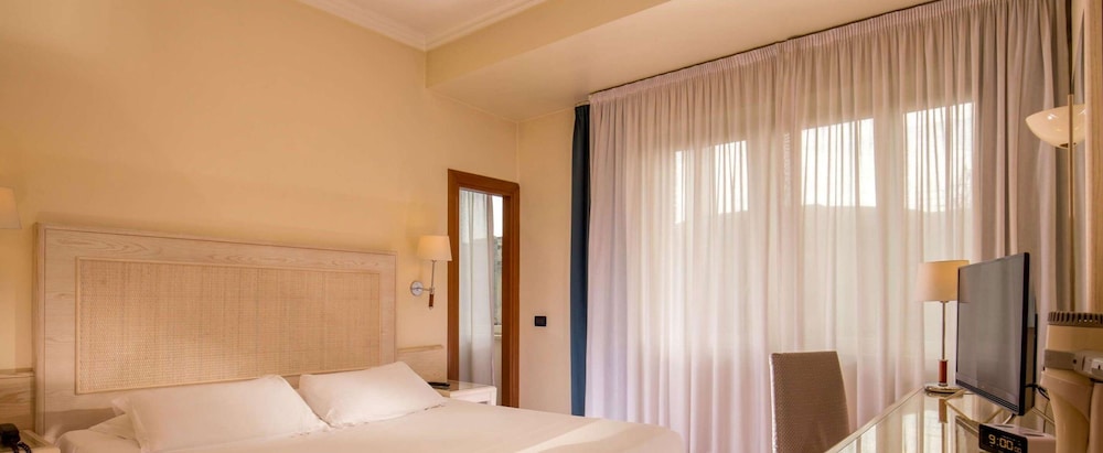 Best Western Plus Globus Hotel 24/60