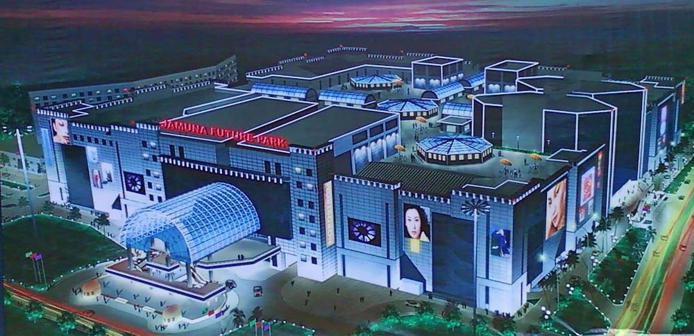 White Palace Hotel 11/61