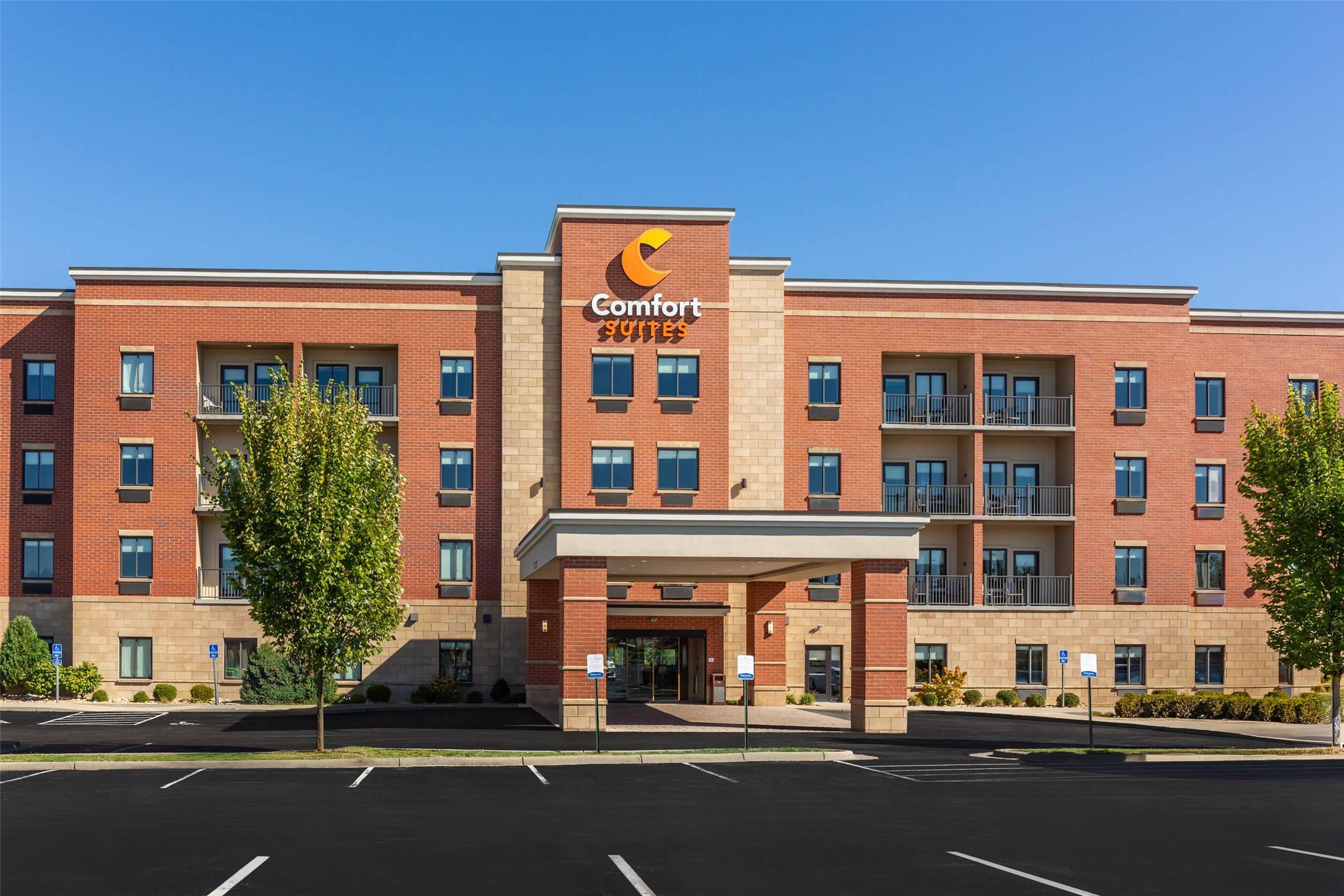 Comfort Suites Florence - Cincinnati South 3/40