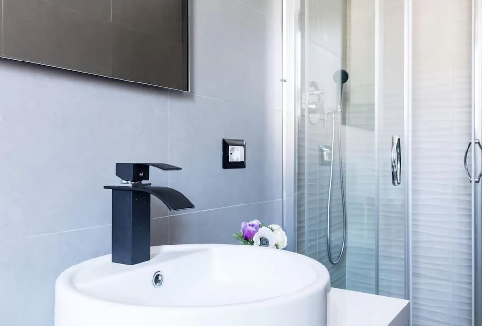 The Regal Suite 49/50