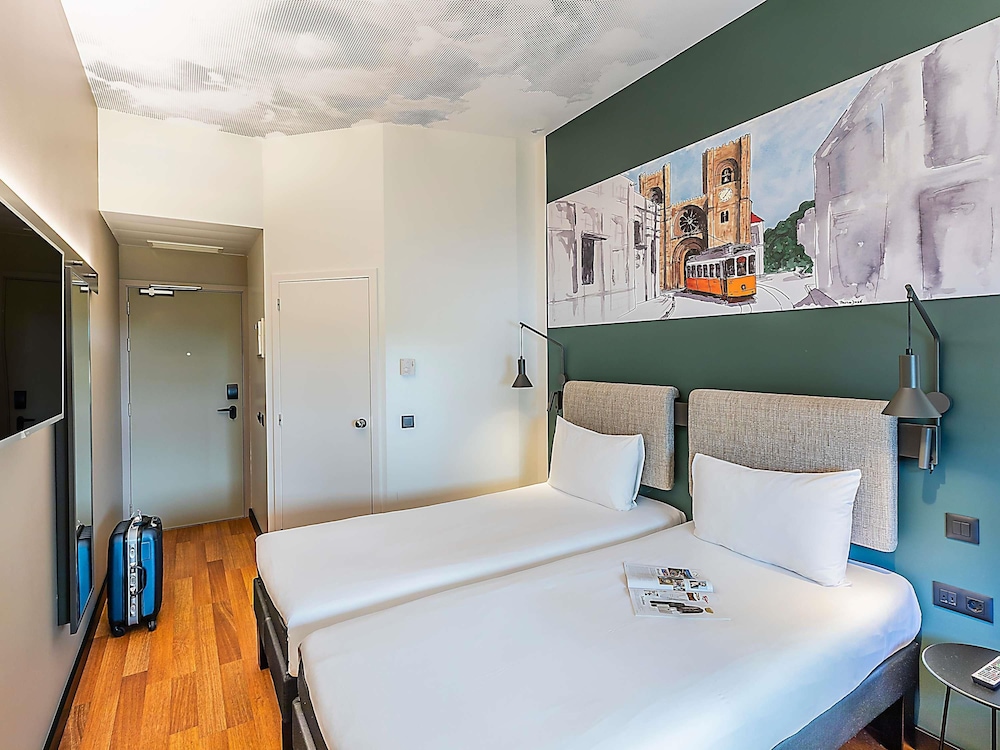 Renovated, Twin Beds، Ibis Lisboa Parque Das Nacoes 3/7
