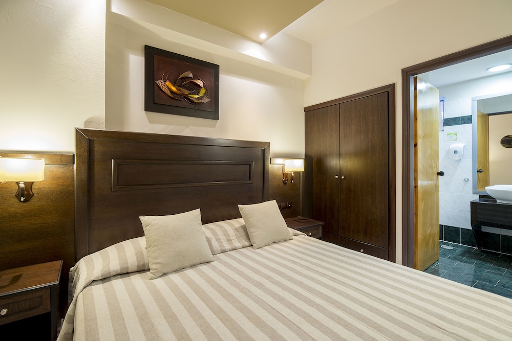Senseana Sea Side Resort and Aquadventure 25/76