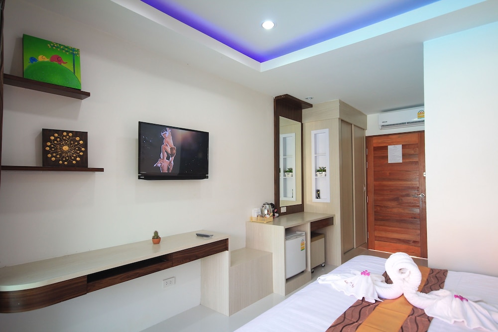 Lanta Fevrier Resort 52/59
