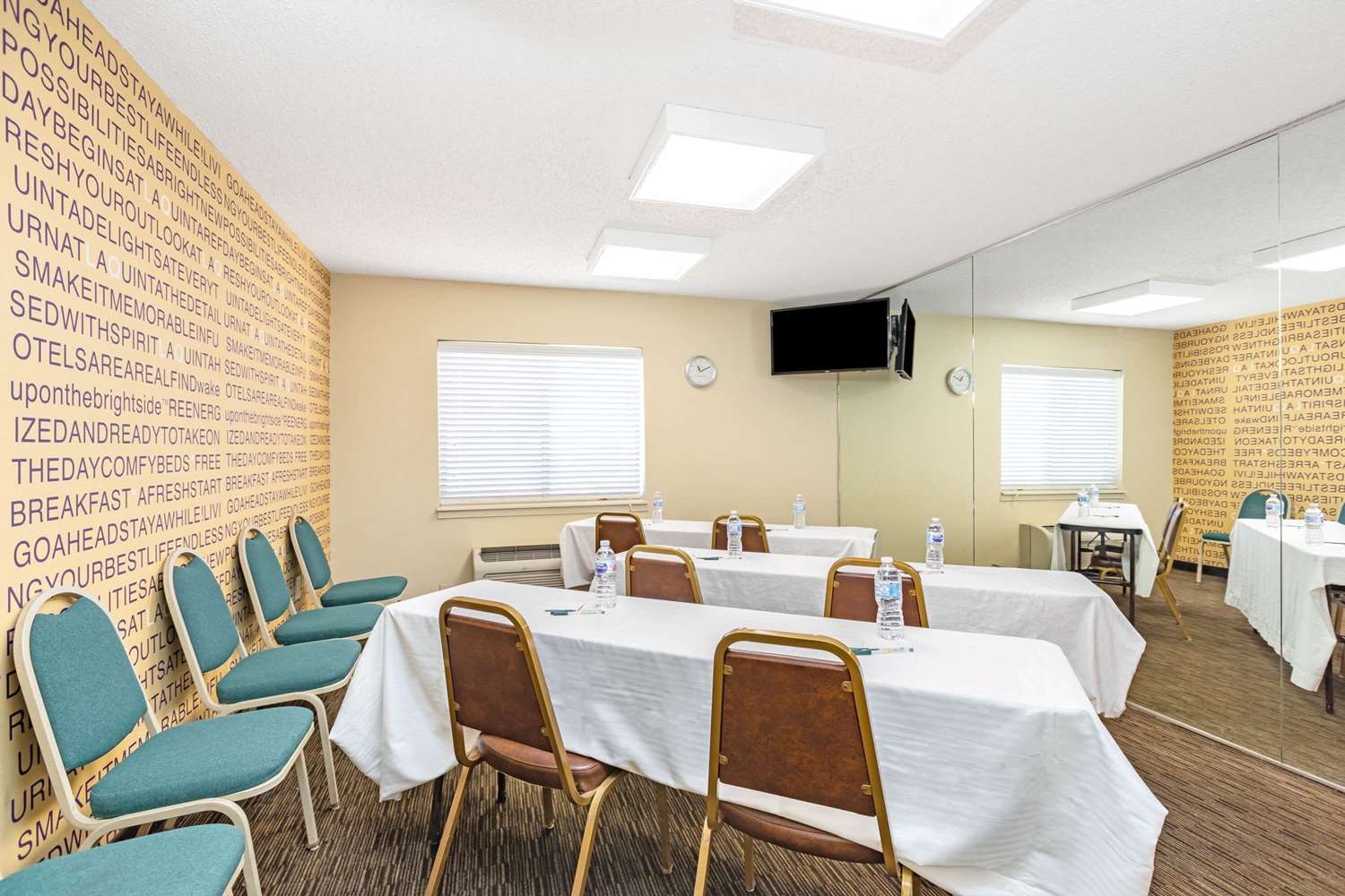 La Quinta Inn & Suites by Wyndham El Paso East 30/37