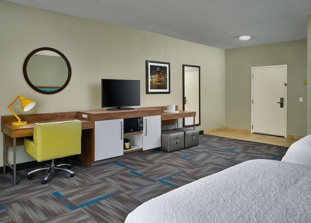 Hampton Inn Covington La 17/43