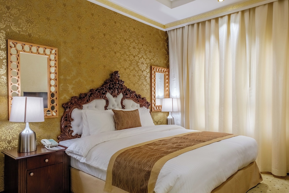 1 BEDROOM, EXCLUSIVE, SUITE