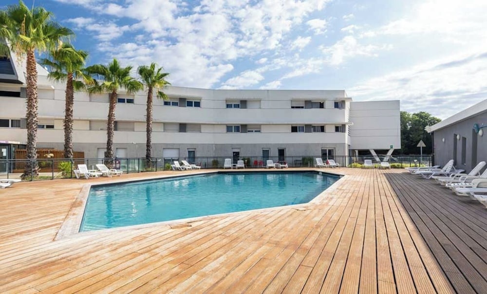 Vacanceole Le Terral Montpellier Sud in SAINT JEAN DE VEDAS