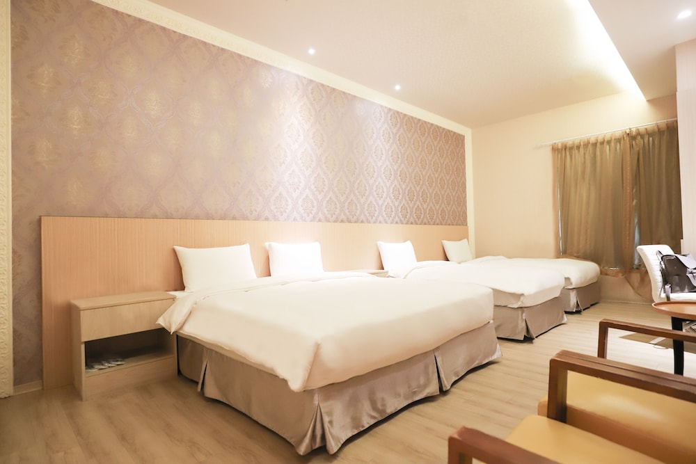 Anho Chew Hotel 15/50