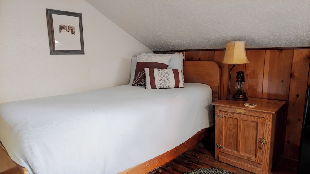 Red Horse Vineyard Bed & Breakfast 19/66