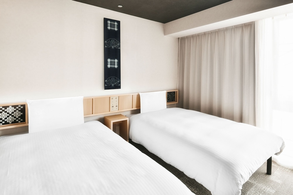 REF Matsuyama City Station by Vessel Hotels 9/50