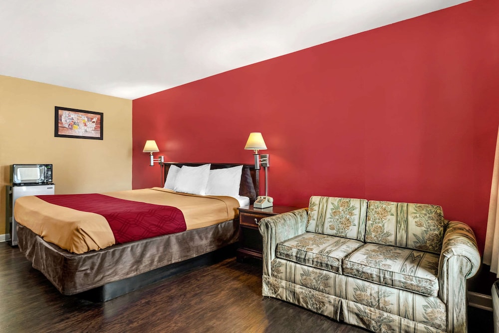 غرفة قياسية بسرير كينج للمدخنين، Econo Lodge Union City - Atlanta South 3/6