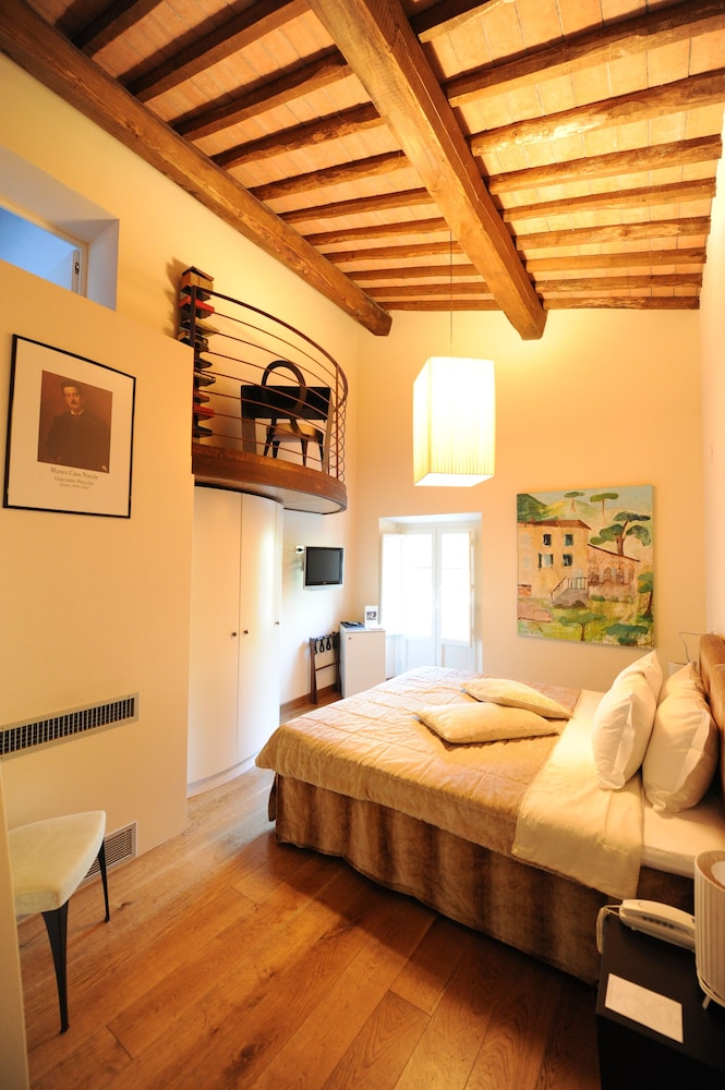 LUXURY, DOUBLE BED