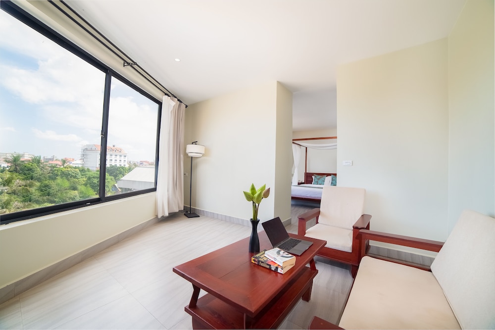 Bayon Modern Residence 35/50