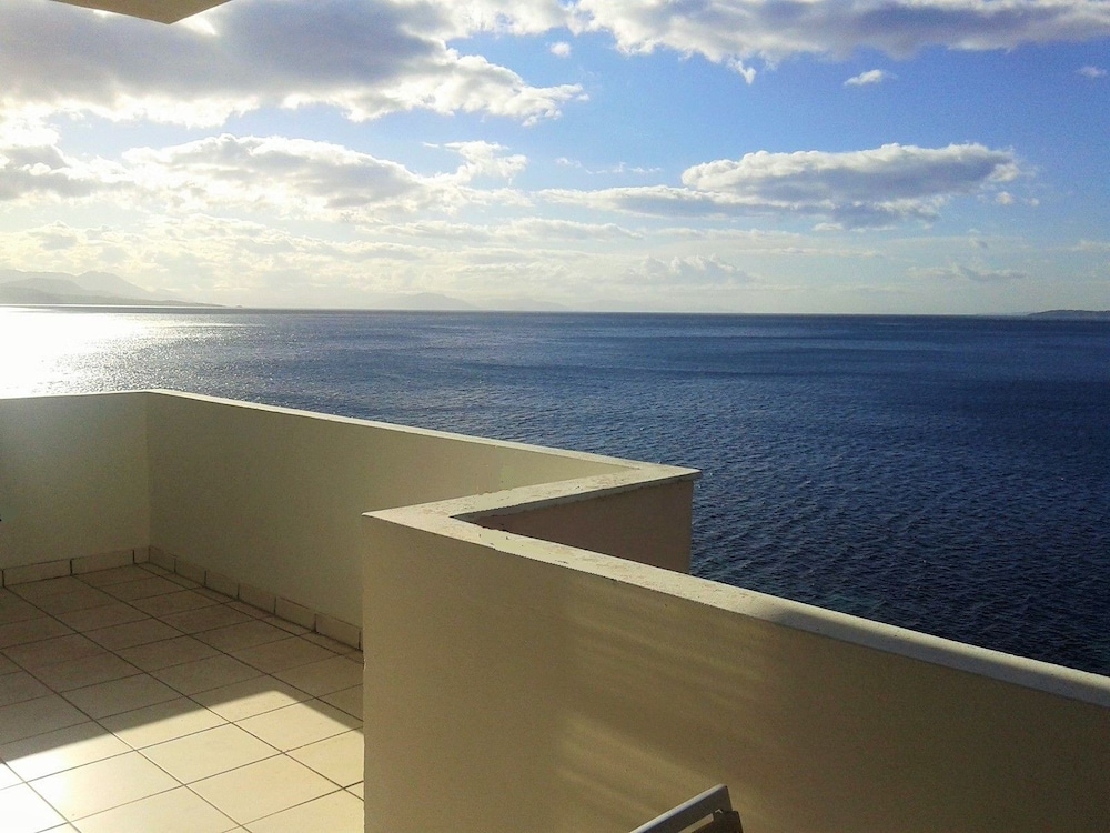 Oceanis Rooms Apartments 42/50