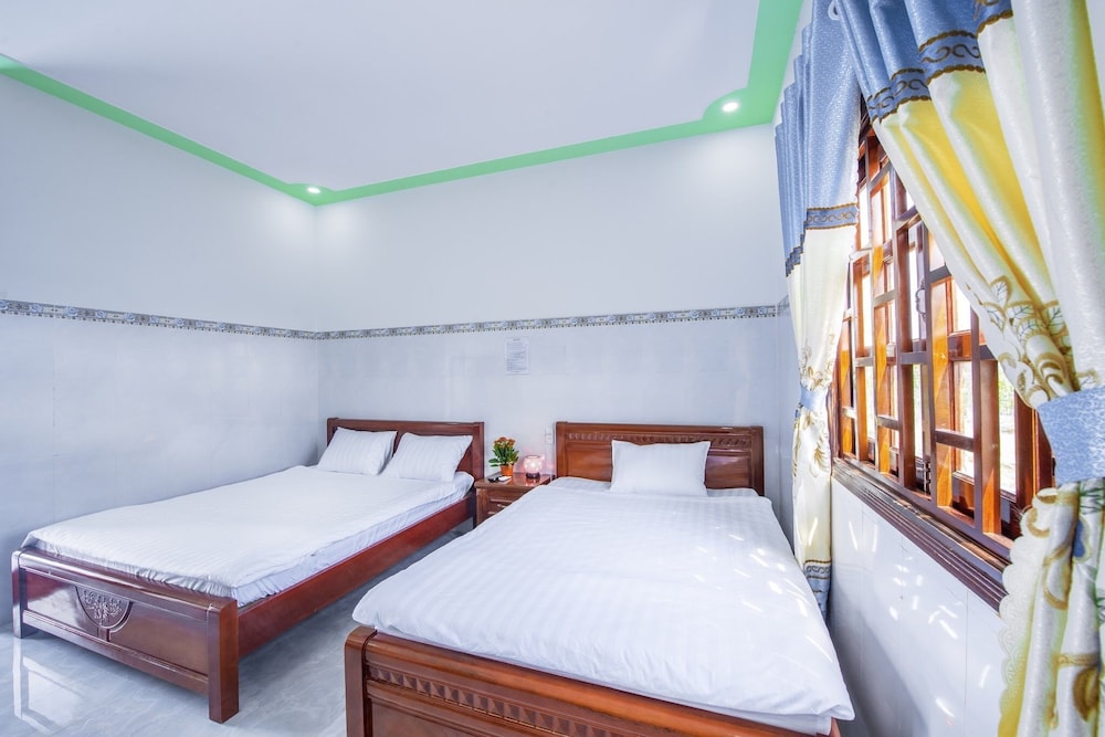 Hotel Nguyen Toan 14/29