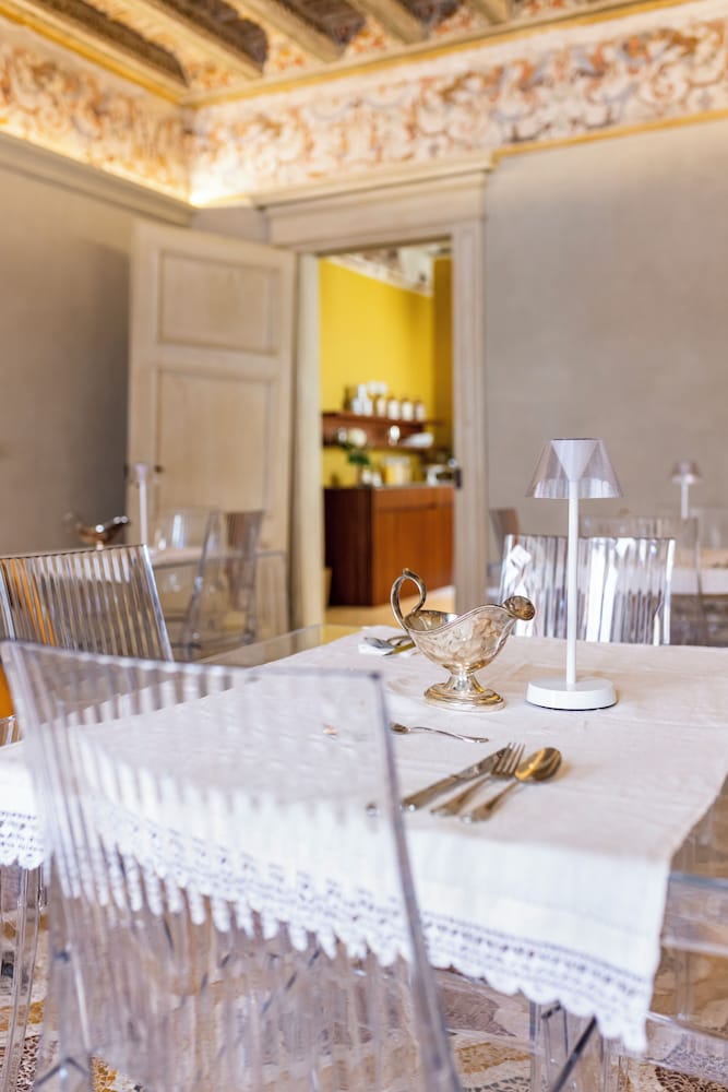 Palazzo Fauzone Relais 34/50