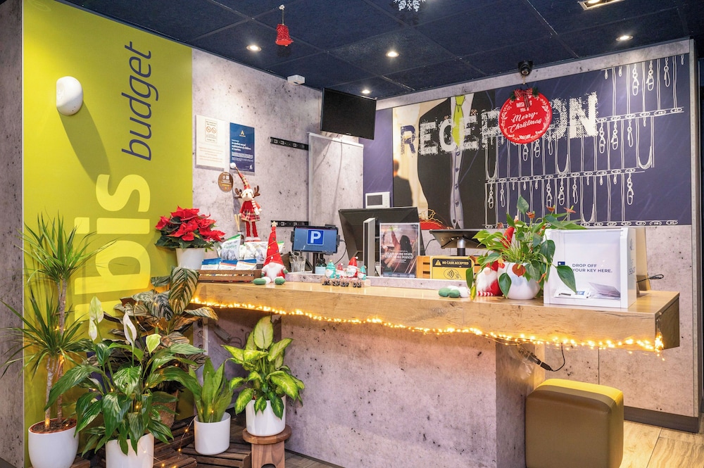 Ibis Budget London Barking 8/48