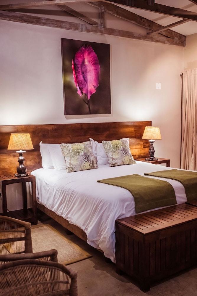 Bushveld Terrace Hotel On Kruger 8/50