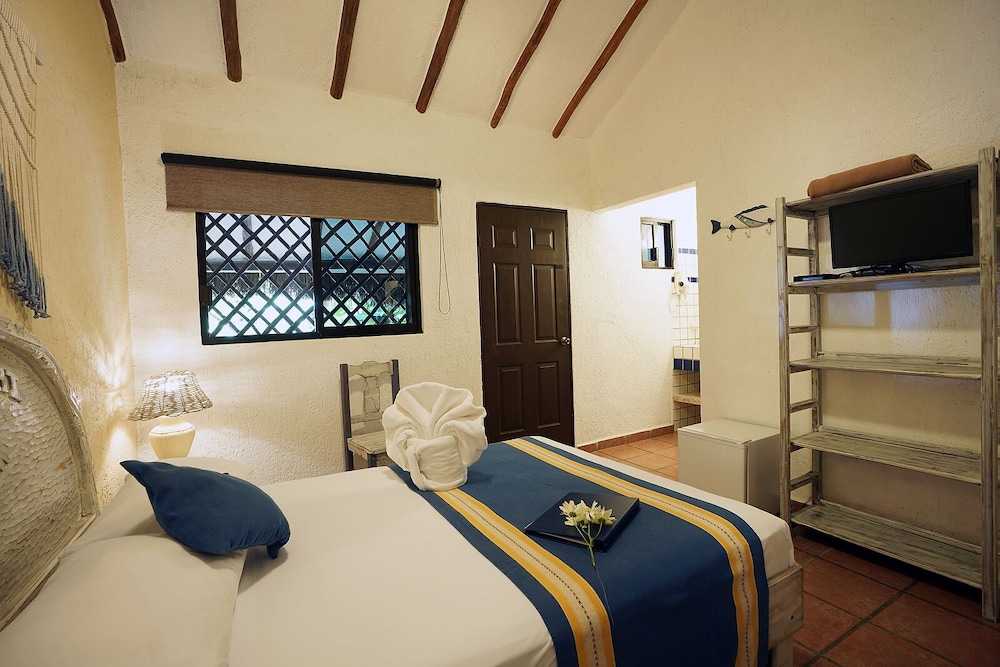 Hotel Colibri Beach 60/82