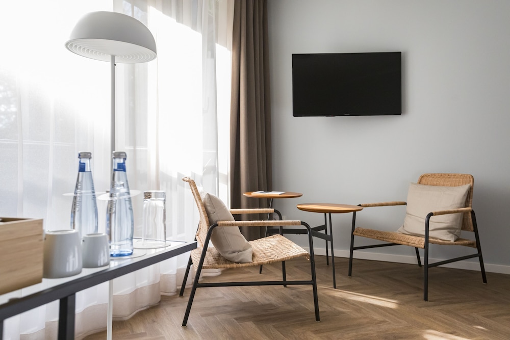 Wald & Golfhotel Lottental 23/29