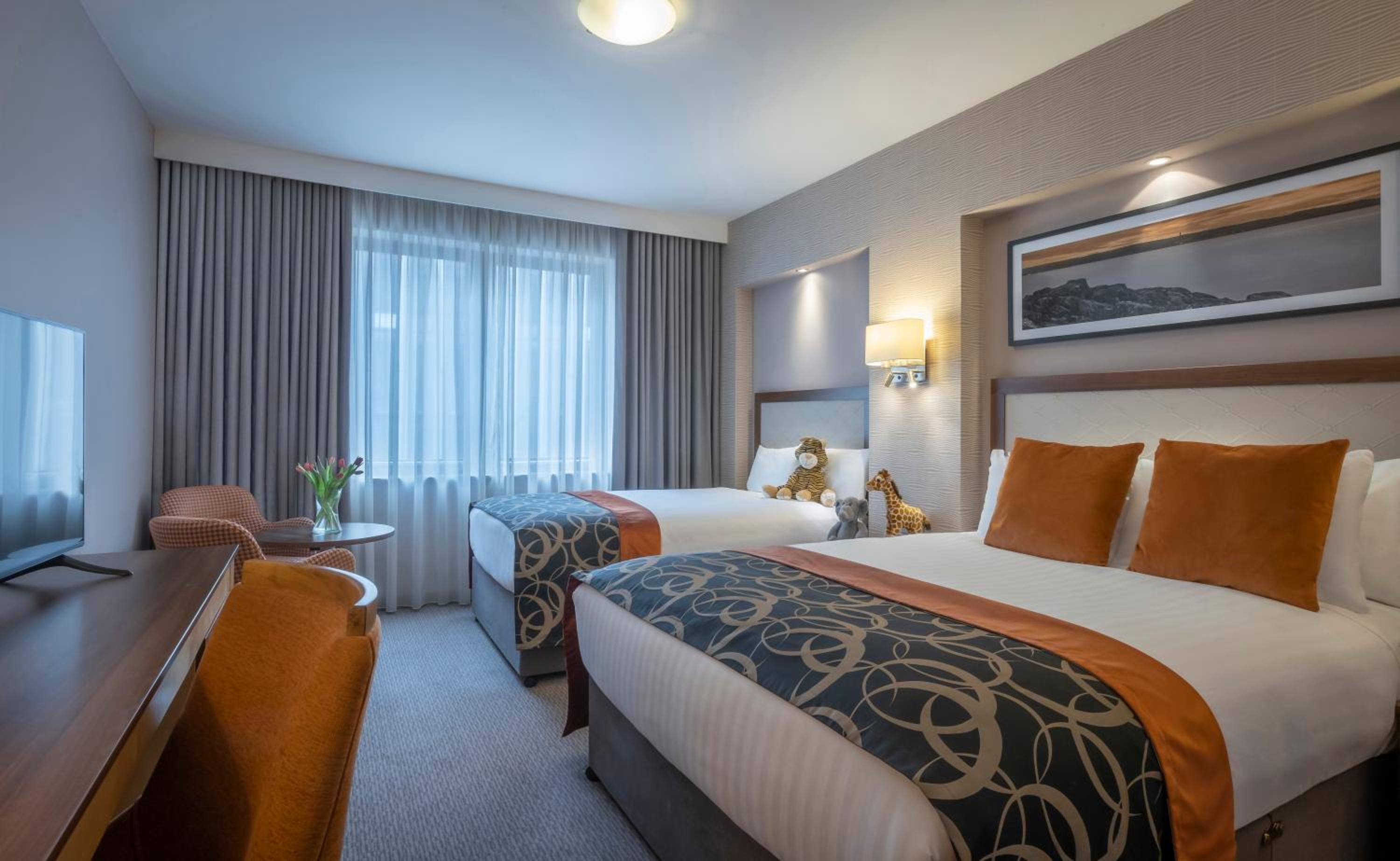 DELUXE, SINGLE, DOUBLE BED