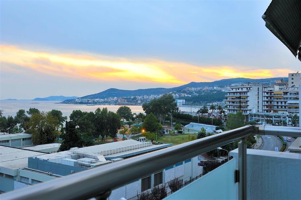 Esperia Hotel 8/39