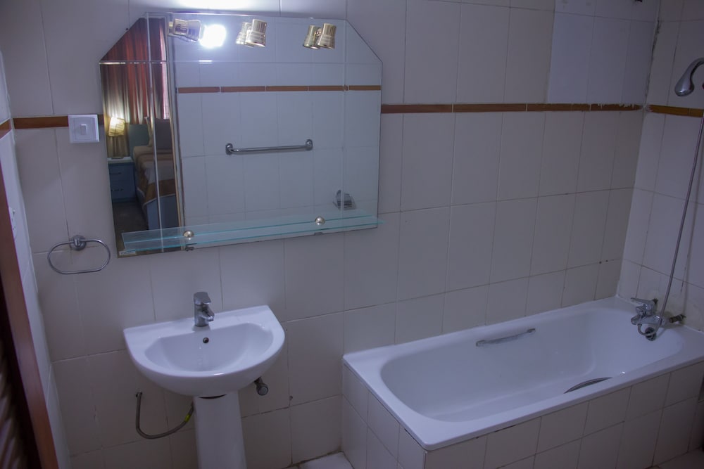Eed Pension Boutique Hotel 45/46