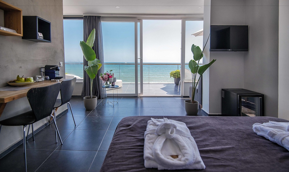 En Vie Beach Boutique Hotel-Adult Only 57/78