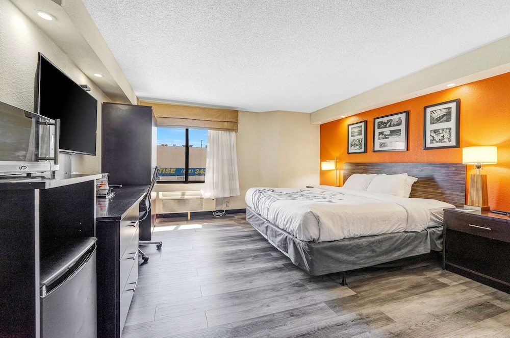 Wingate by Wyndham Leesburg Florida 11/35