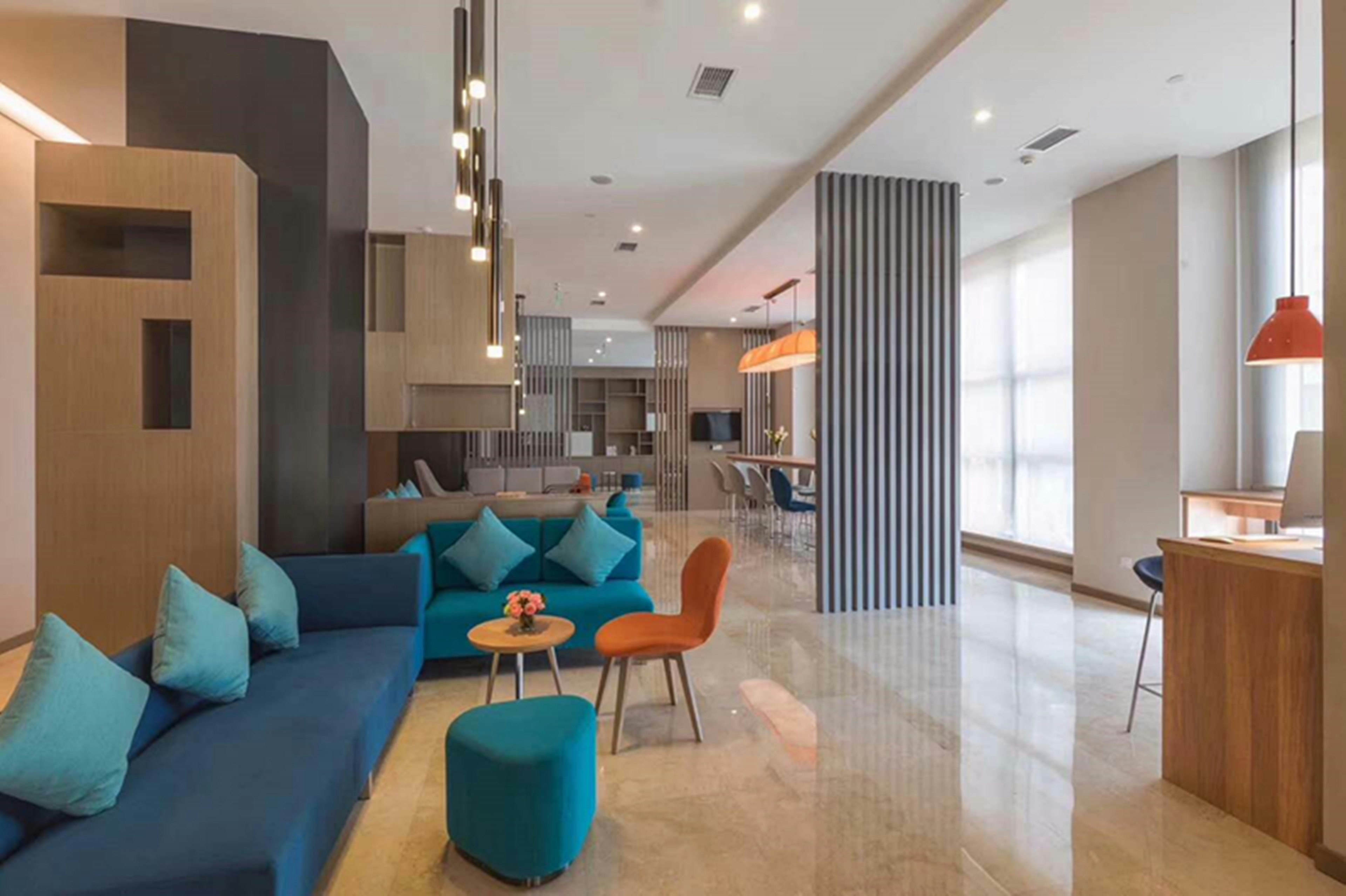 Holiday Inn Express Xichang City Center 17/47