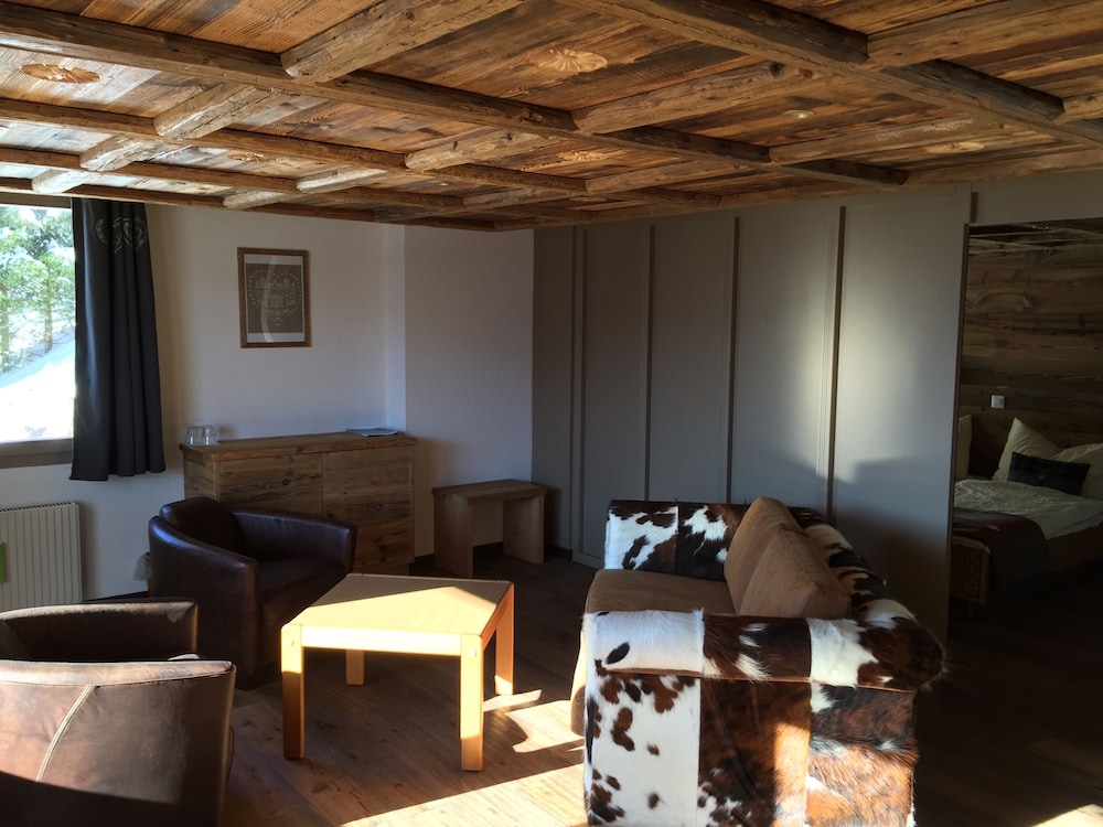 Hotel Le Grand Chalet 25/50