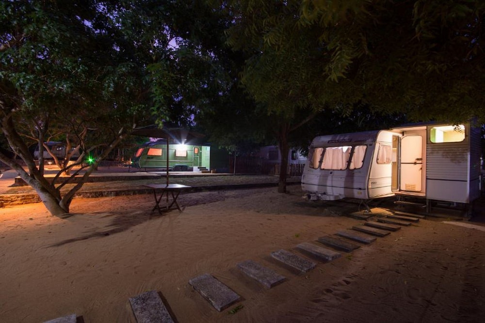 Yala Caravan Village 25/32