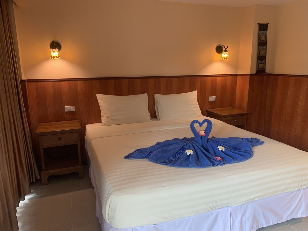 Laguna Beach Club Resort 24/76