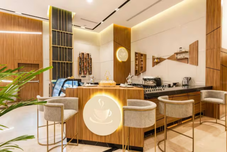 Sunday Luxury Central formerly Anan hotel 5/32