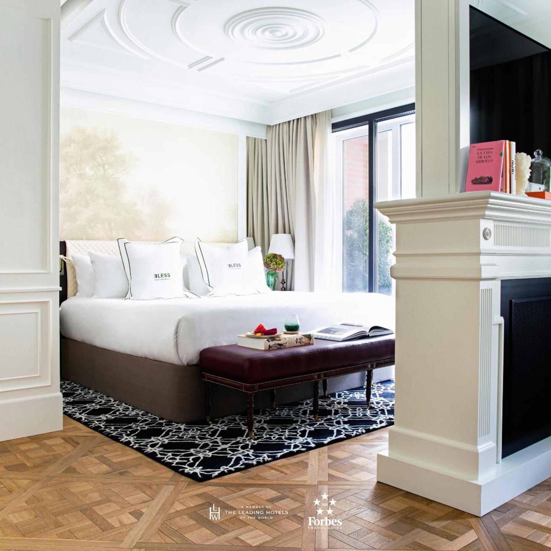 2 Bedrooms, Divine, Valley View