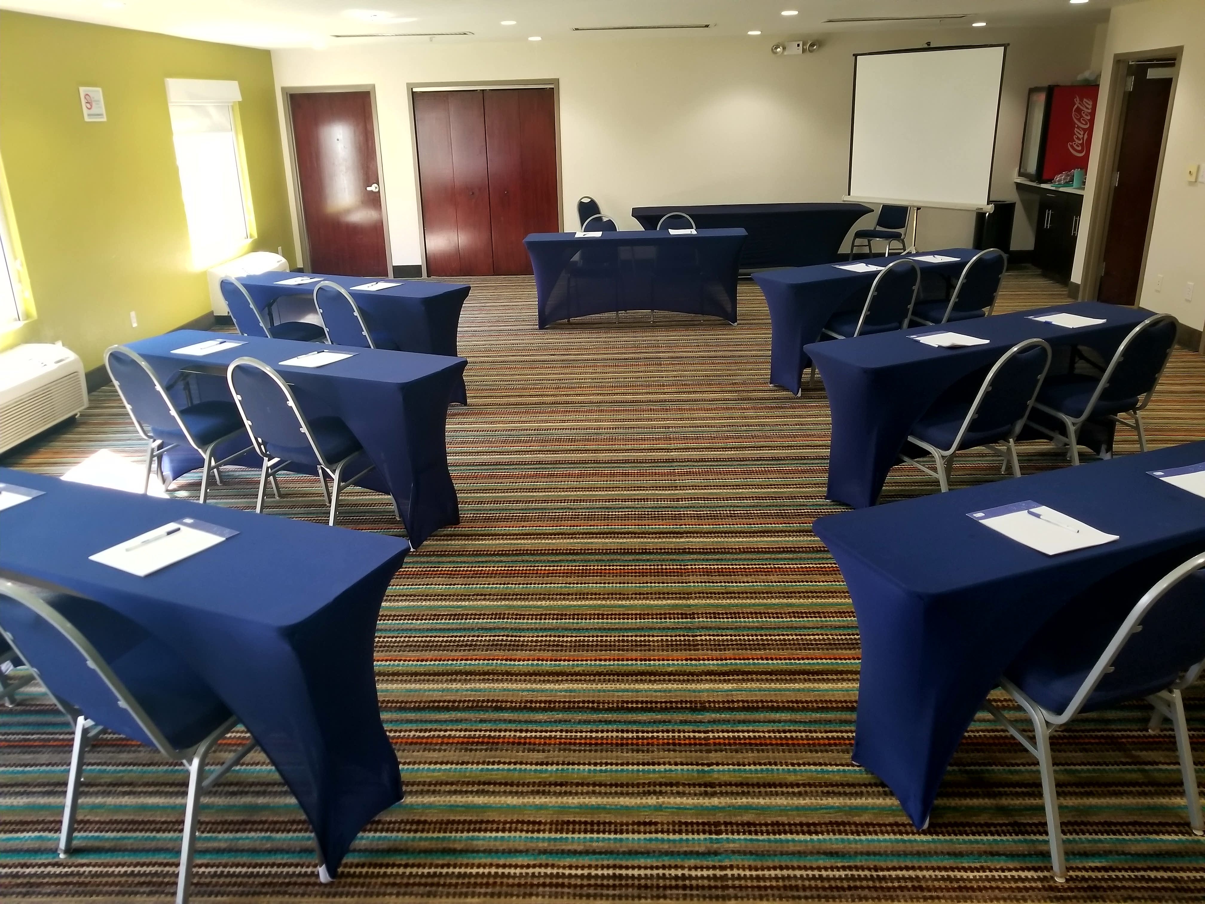 Holiday Inn Express Hotel Suites Mebane 47/62