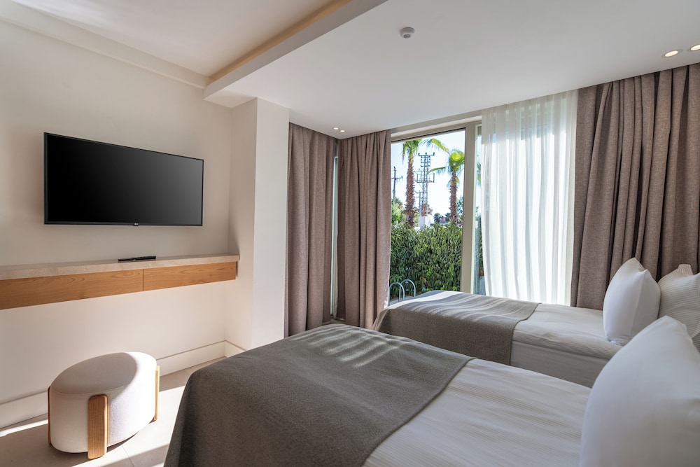 Club Arona by Laren Hotels 18/49