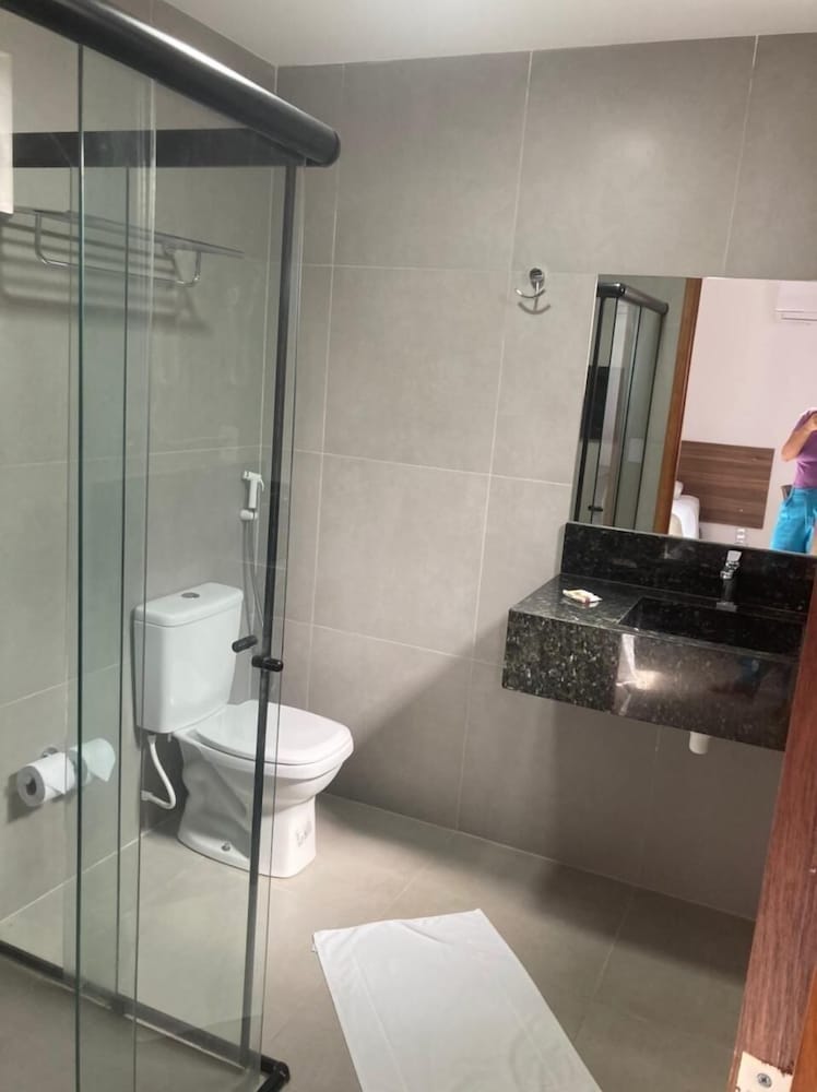 غرفة قياسية ثلاثية بسرير مزدوج وسرير فردي، Pousada Gogo Da Ema Hotel 5/6