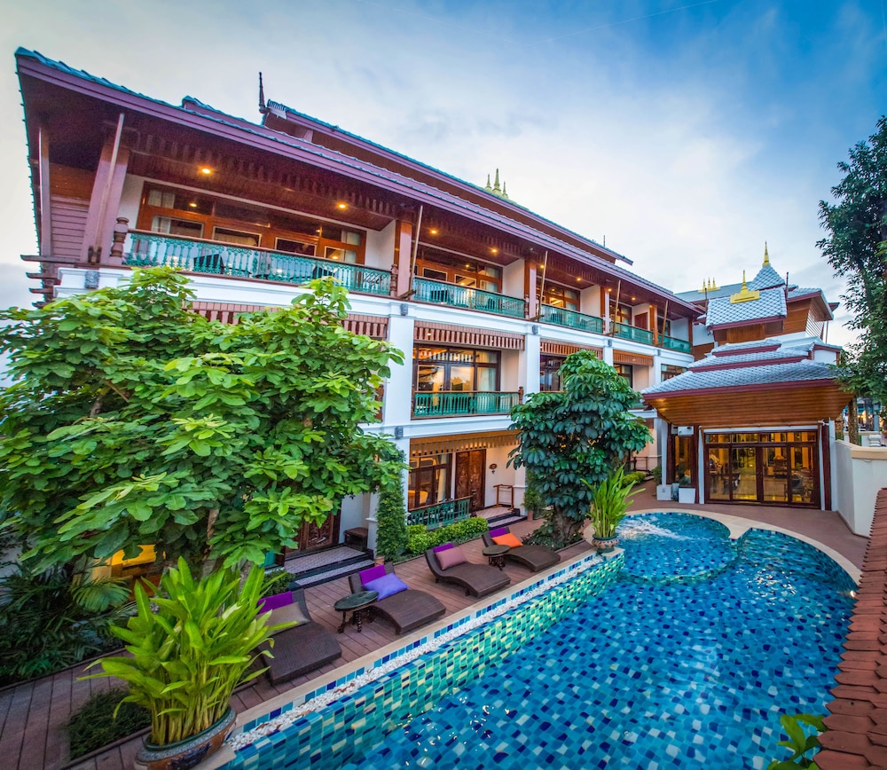 Sunday Villa Sirilanna Hotel in CHIANG MAI