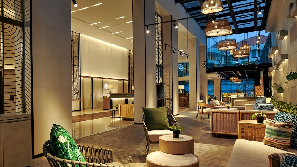 Holiday Inn Bali Sanur 37/58