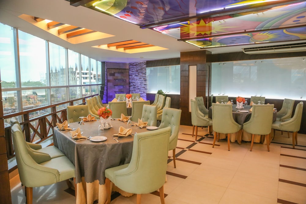 HOTEL VALLEY GARDEN 56/67