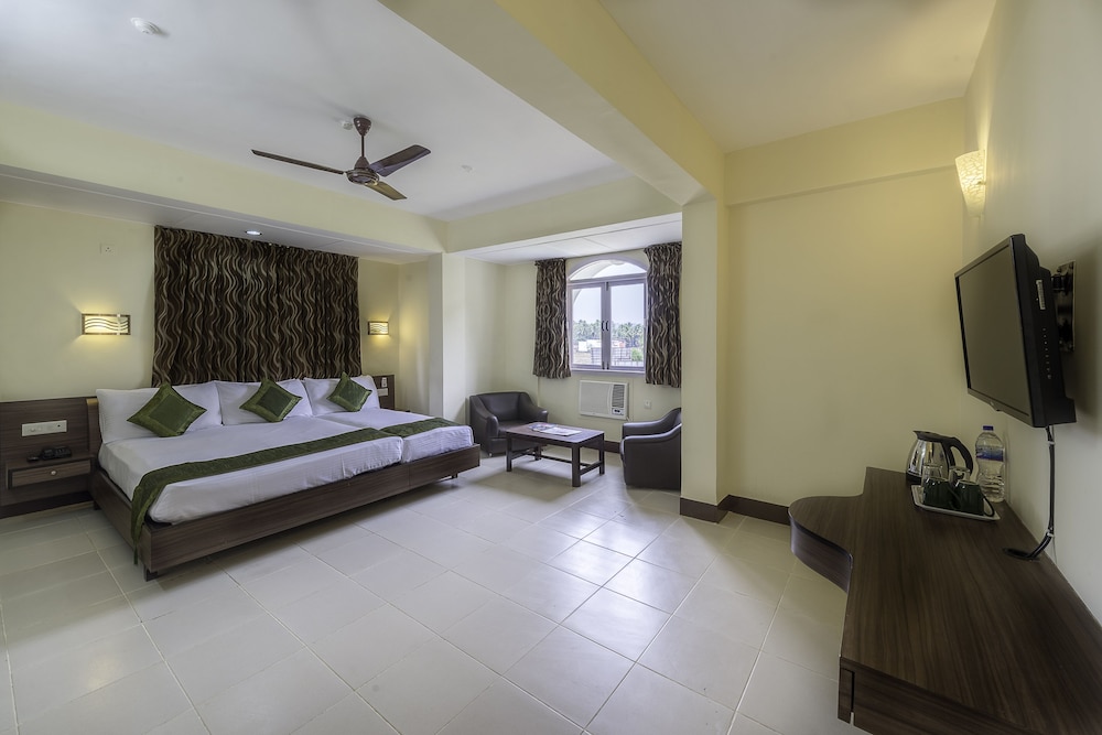 Treebo Trend Green Park Mapusa 13/54