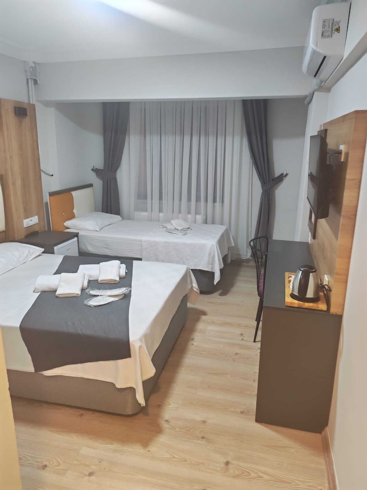 Demir Otel Restaurant 15/41
