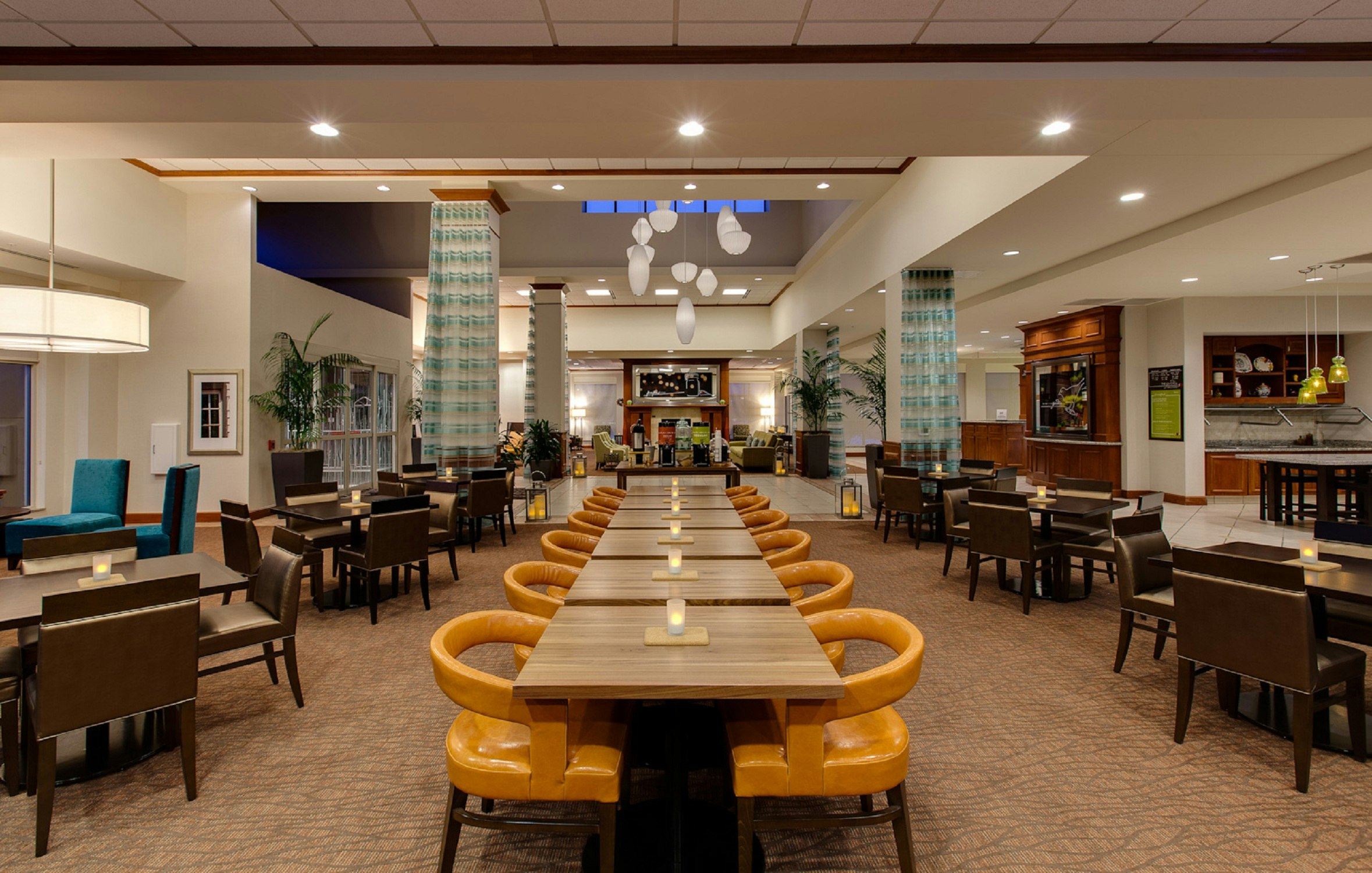 Hilton Garden Inn Lake Forest Mettawa 27/46