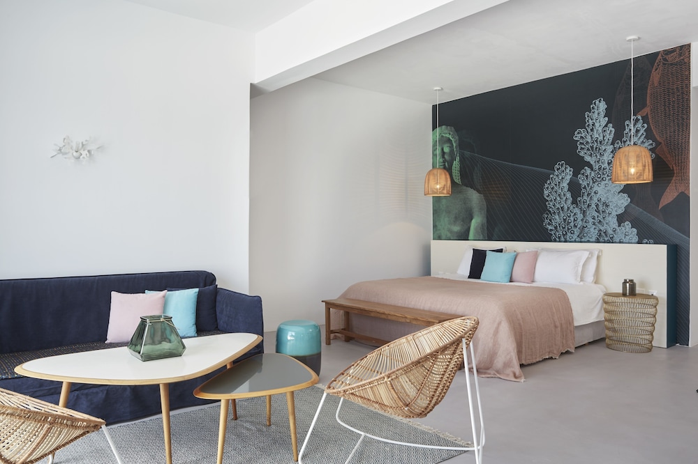 Kouros Hotel and Suites 29/41