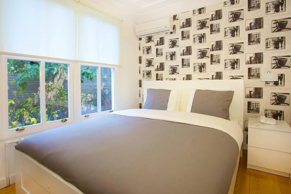 Dreamers B&B 34/50