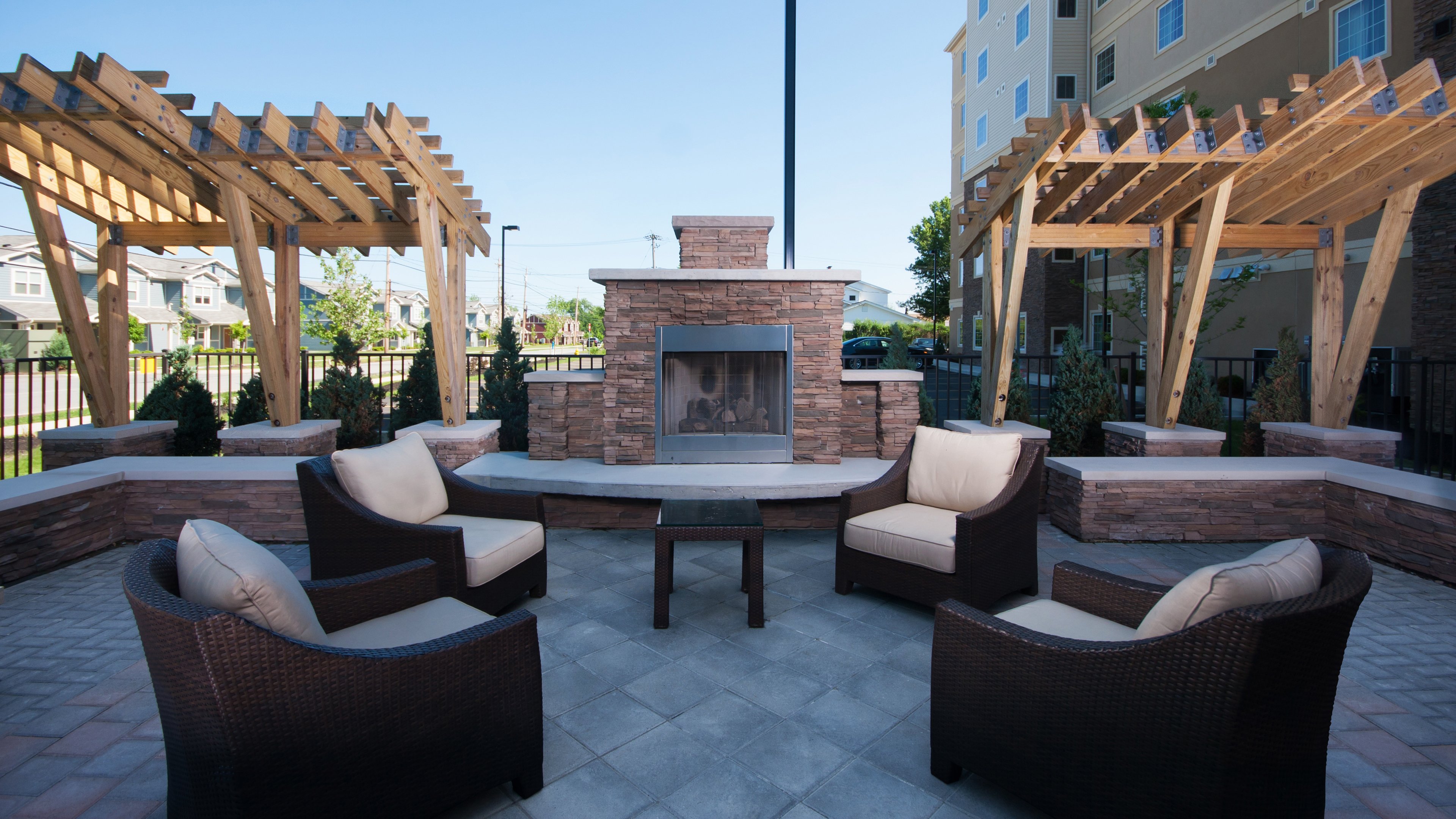 STAYBRIDGE SUITES BUFFALO-AMHERST 33/52