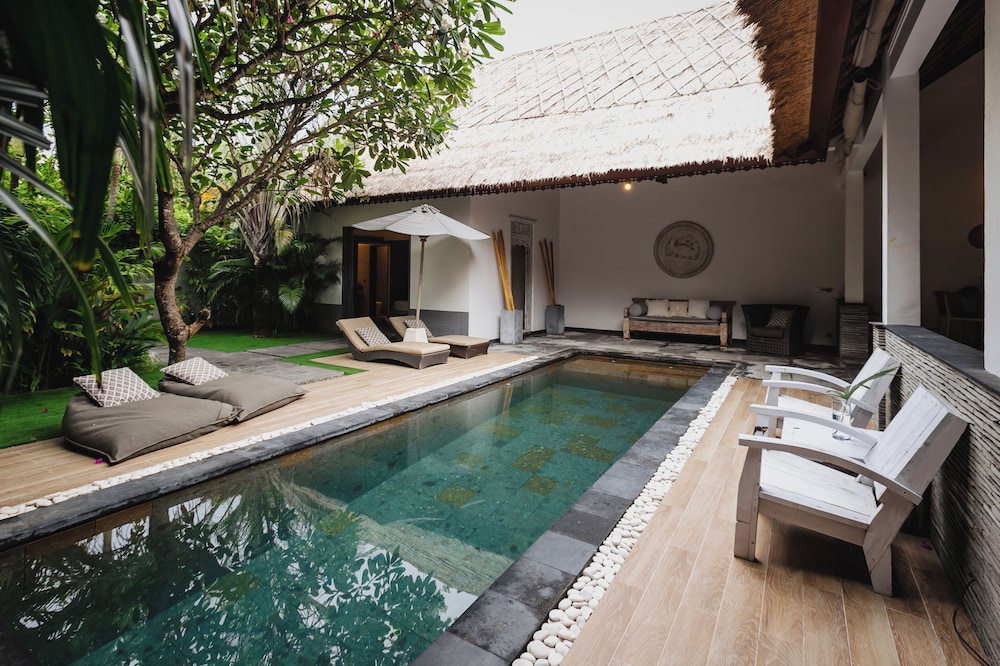 Indiana Kenanga Luxury Villas Spa Restaurant 45/50