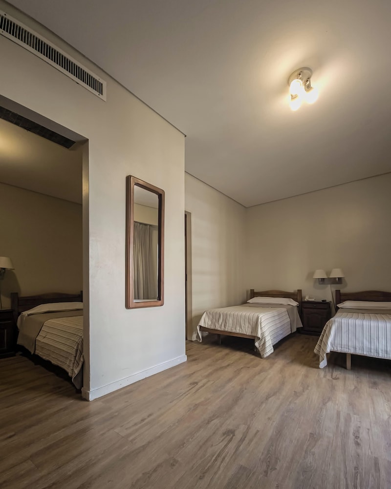 Hotel Marbella 24/50