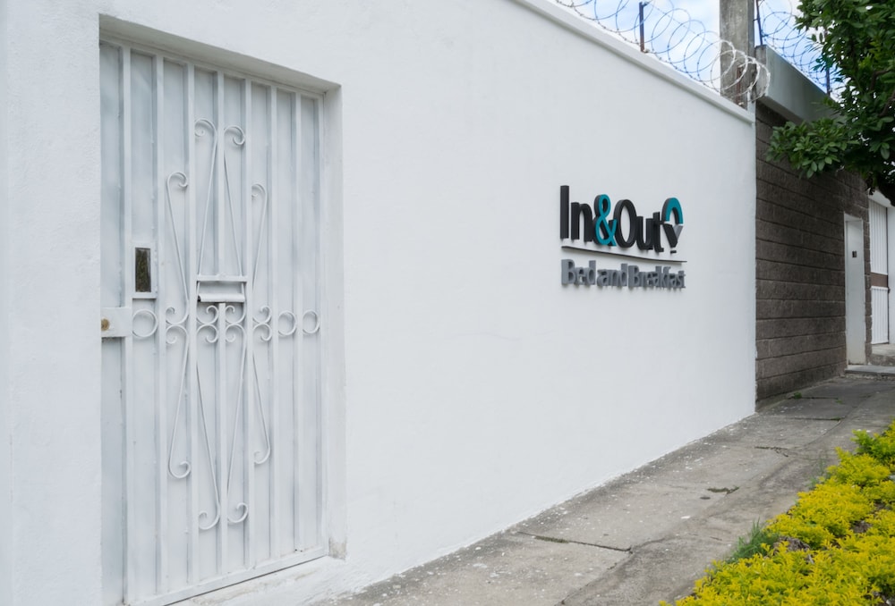 In and Out Hotel 3/65